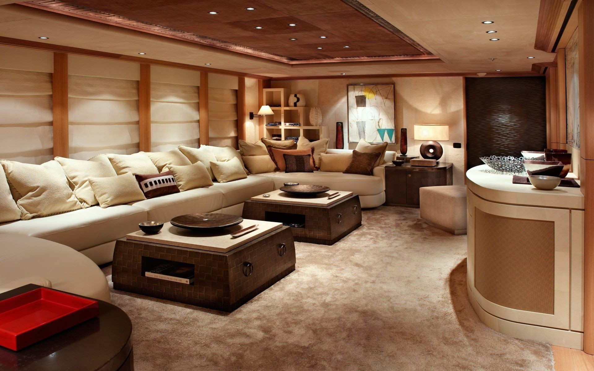 kogo yacht interior